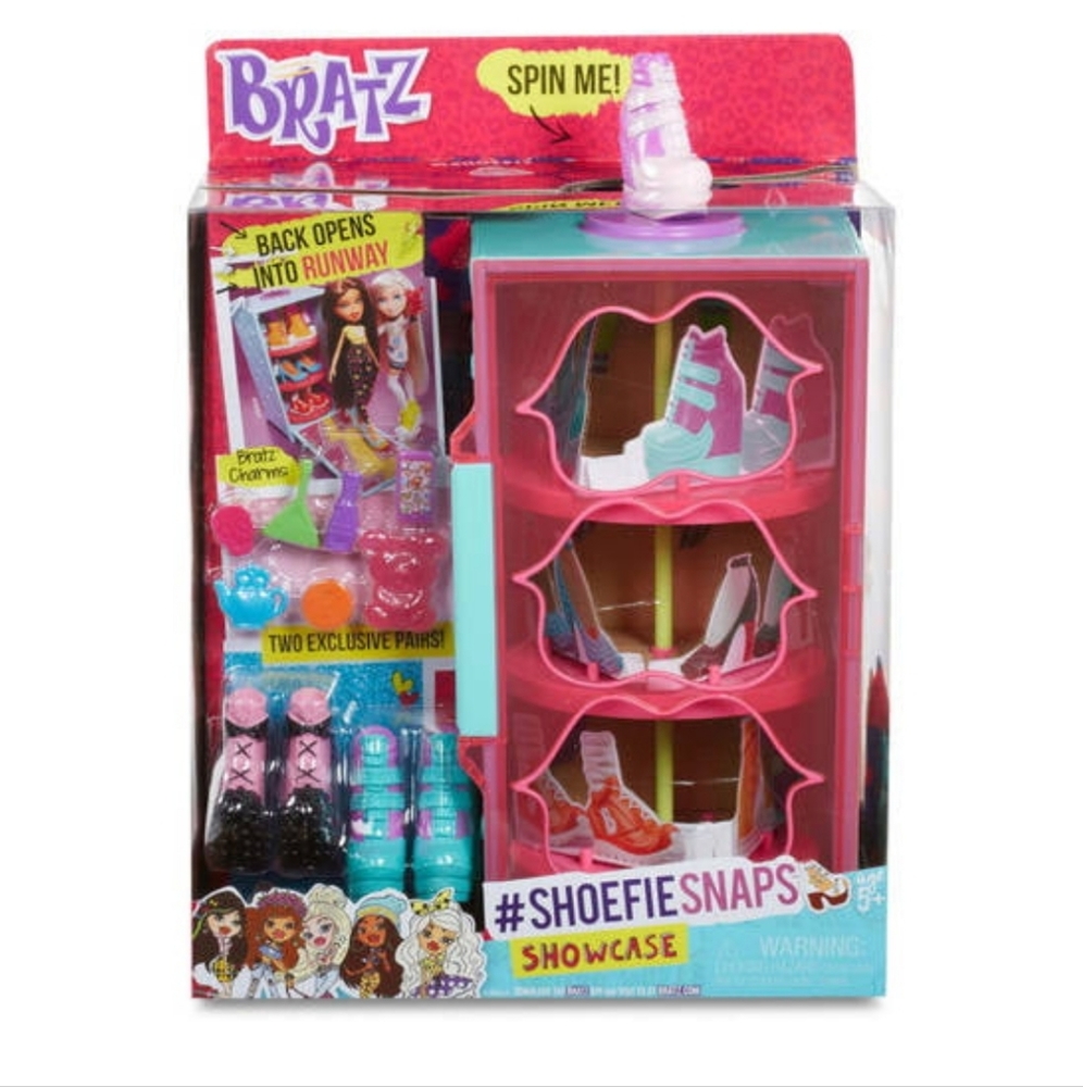 Bratz Showcase